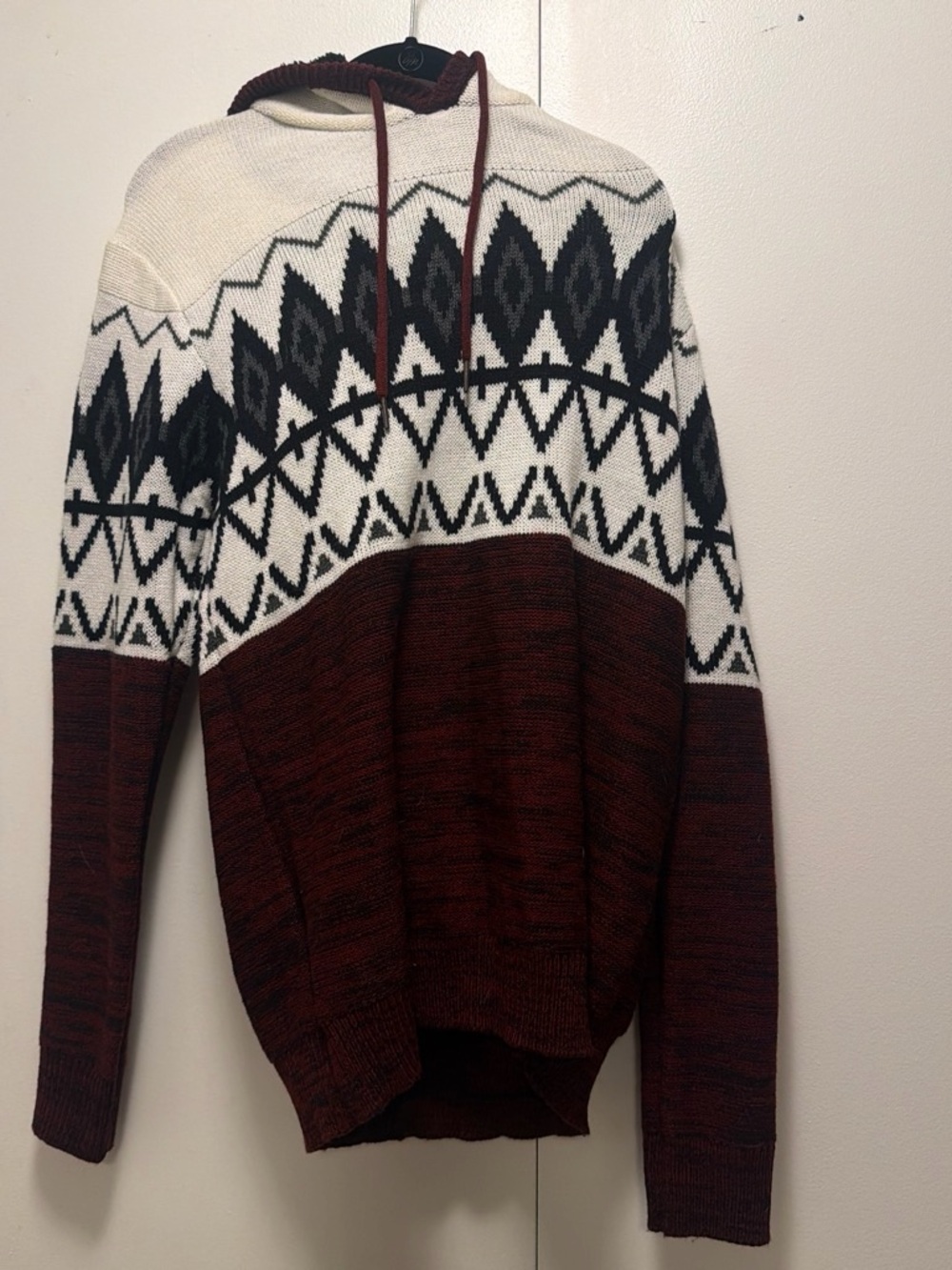 Fair Isle Hooded Knit Sweater - Burgundy/White